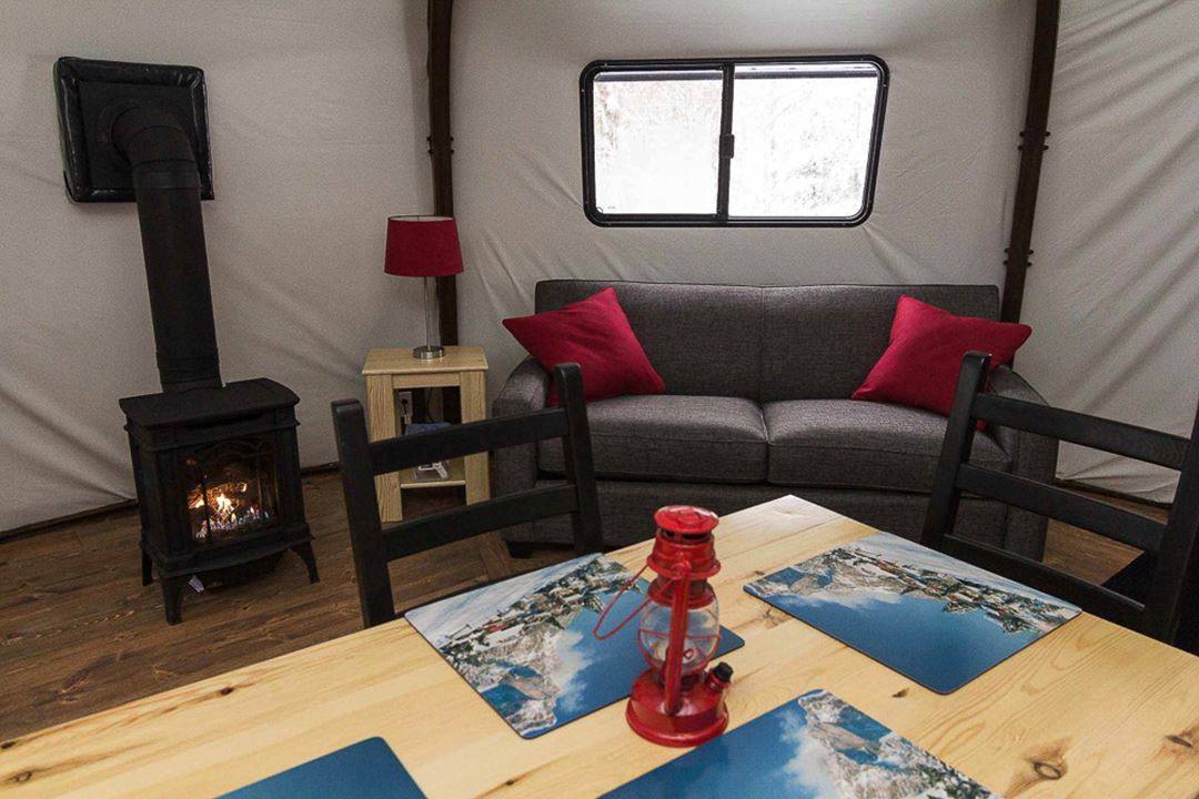 Yourte intérieur Chalets Lanaudière