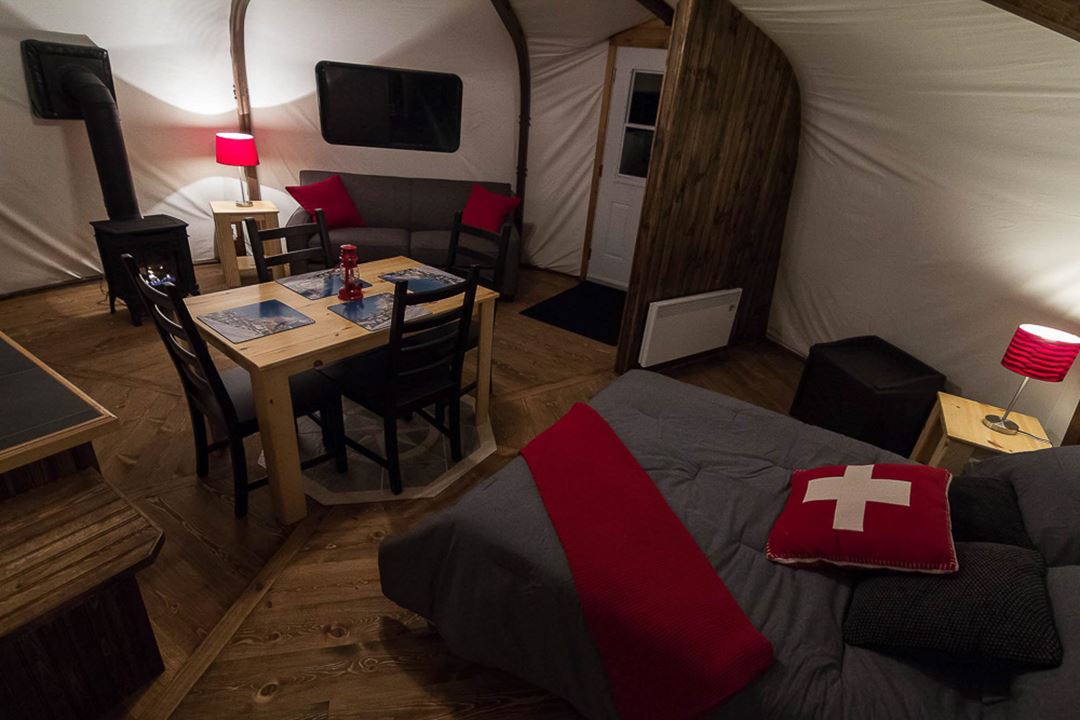 Yourte intérieur Chalets Lanaudière