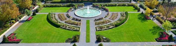 Gardens of Maison Antoine-Lacombe