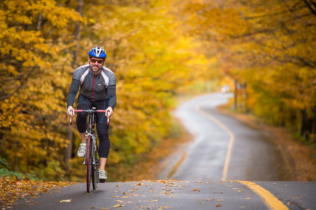 Vélo en automne à Saint-Donat
