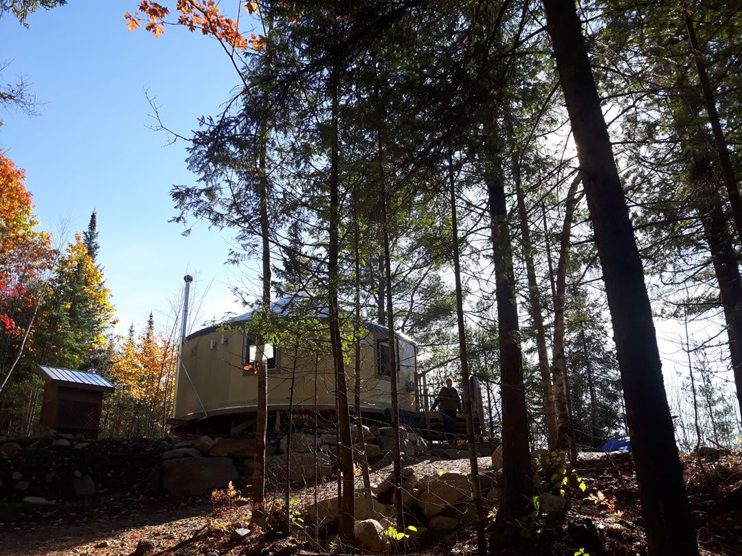 refuges-carole-sylvain-yurt-summer