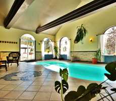 Chalet à louer avec piscine intérieure