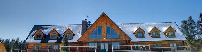 auberge-chalets-canadaventure-motoneige