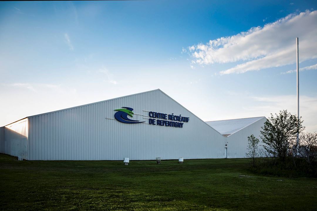 outside-centre-recreatif-de-repentigny