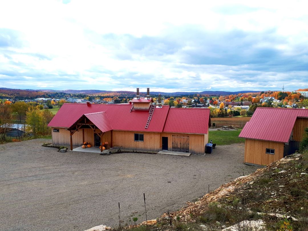Cabane à sucre Côte-à-Joly en automne