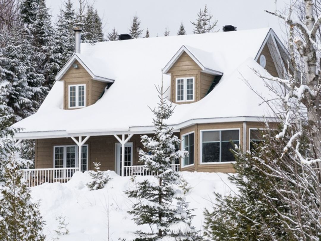 Winter Cabin Pourvoirie du Lac Blanc