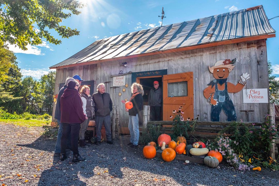 Pascale Coutu welcomes visitors to La Courgerie