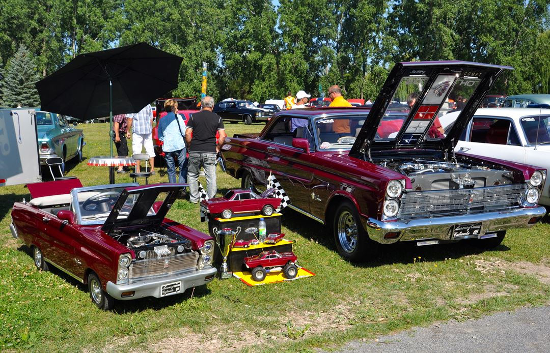 Exposition d'autos anciennes de Repentigny